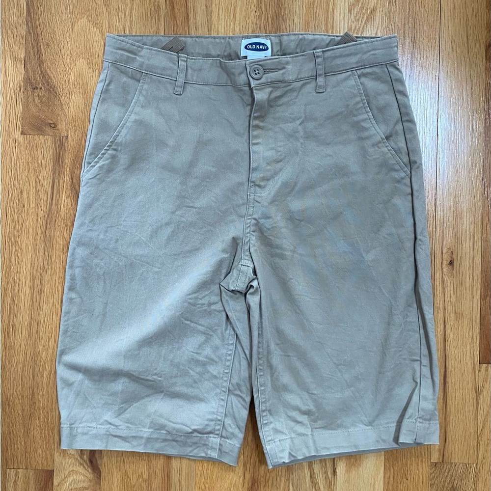 Old Navy khaki shorts